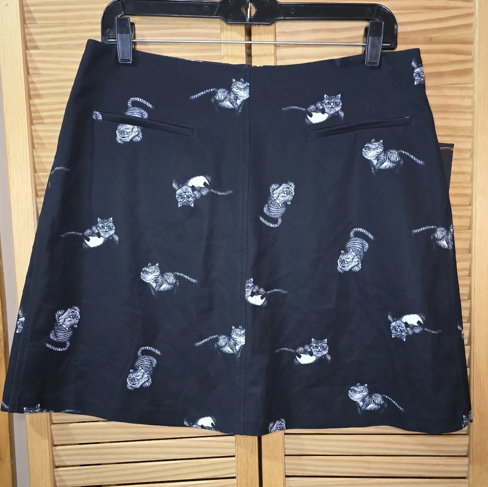 Disney's Alice Through The Looking Glass Cheshire Cat Mini Skirt Size 10